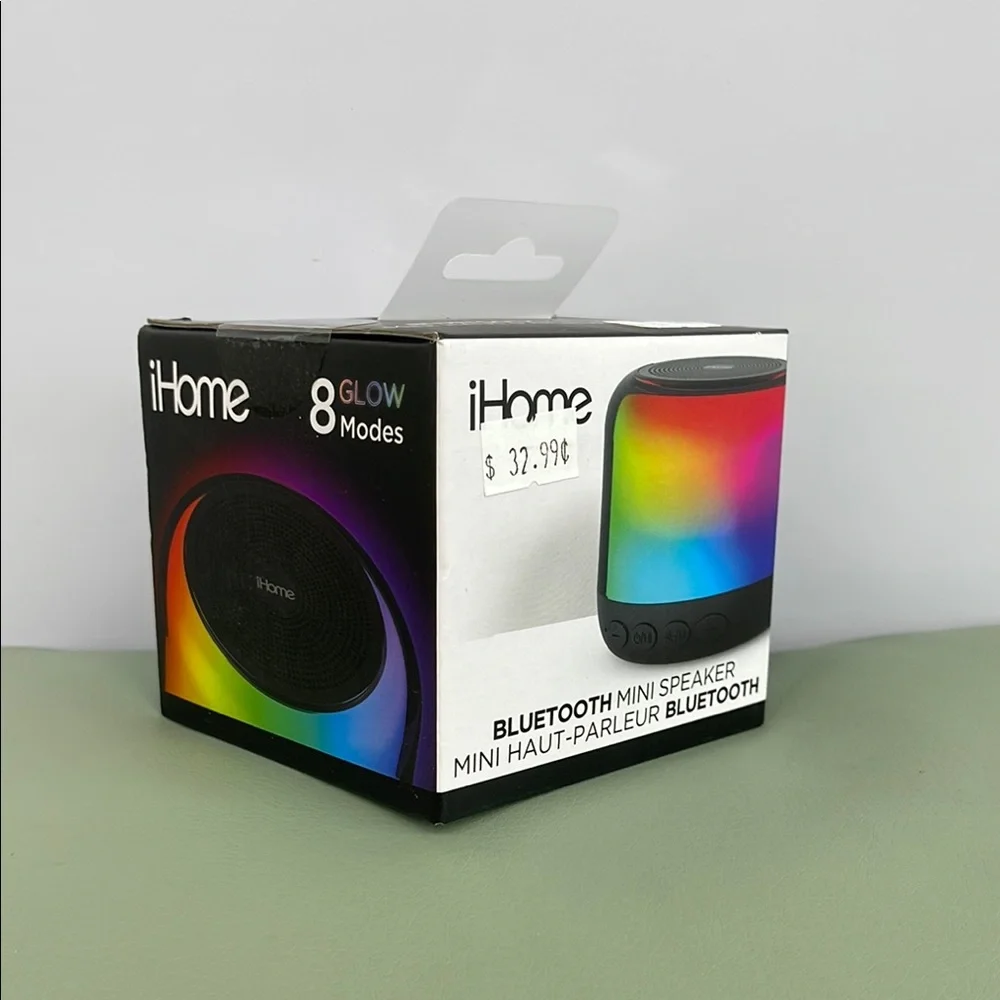 iHome Multi-Color LED Speaker - Picture 2 of 3